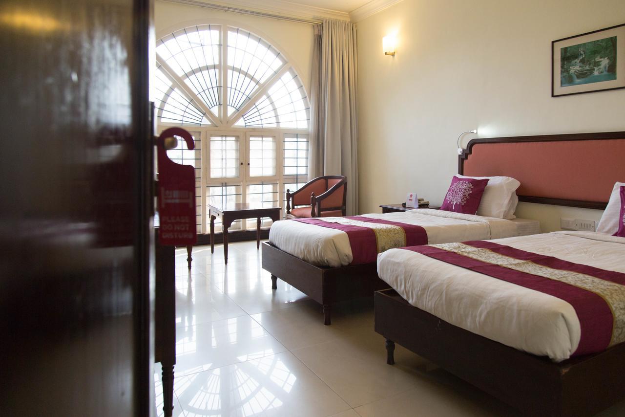 Ats Willingdon Hotel Kochi Eksteriør bilde