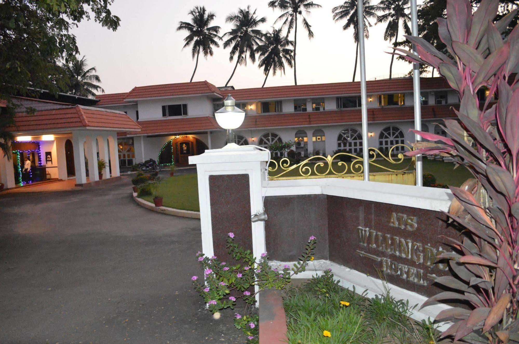 Ats Willingdon Hotel Kochi Eksteriør bilde